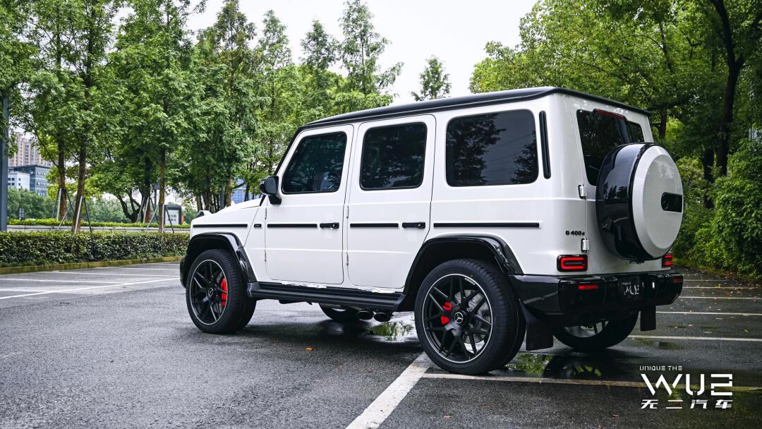 无二汽车 丨奔驰g400d 升级熊猫版g63
