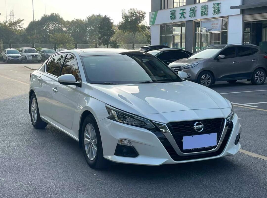 日产轩逸贴膜中国航天山由恒新75 15