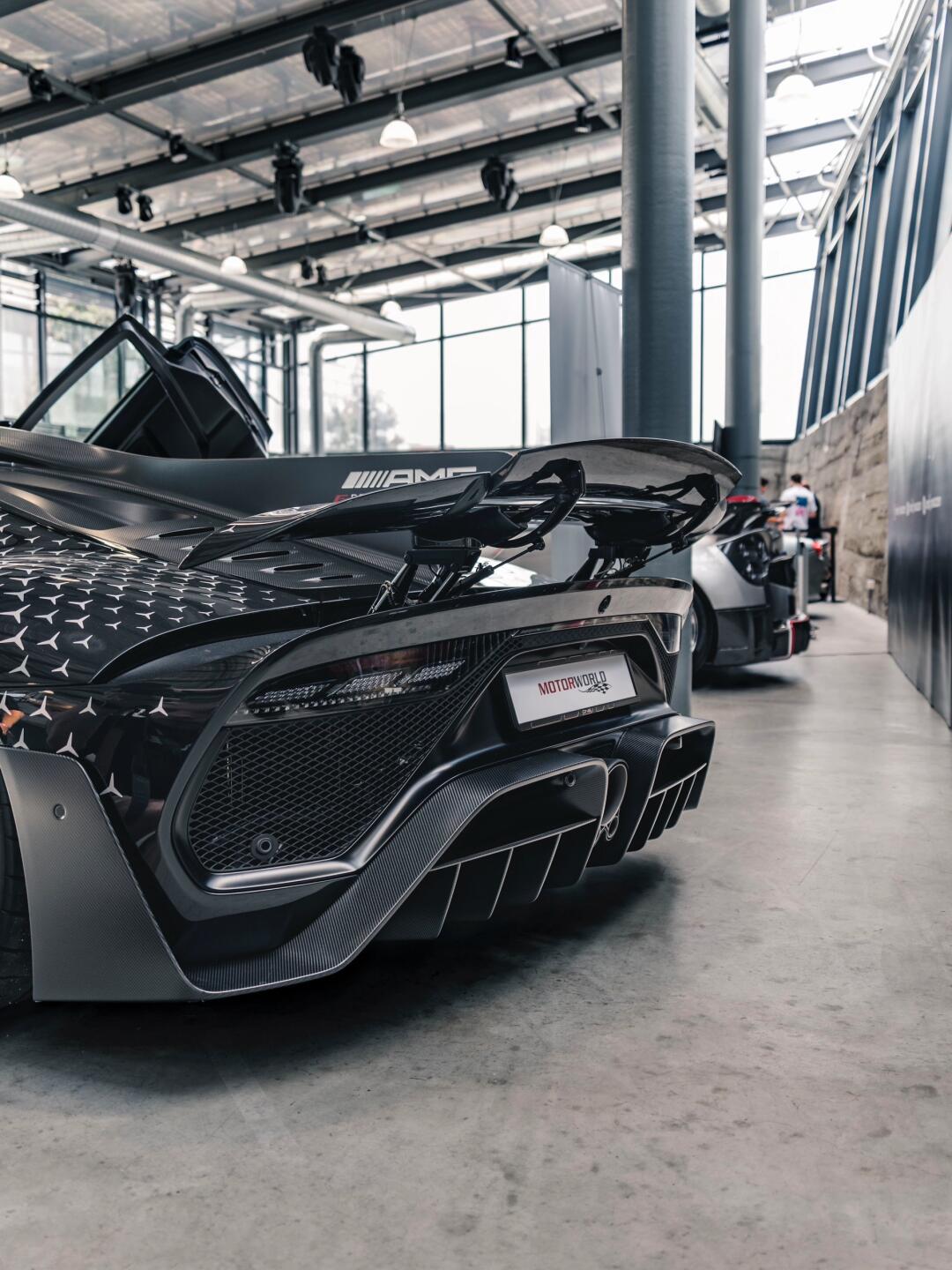 奔驰的大玩具—amg one