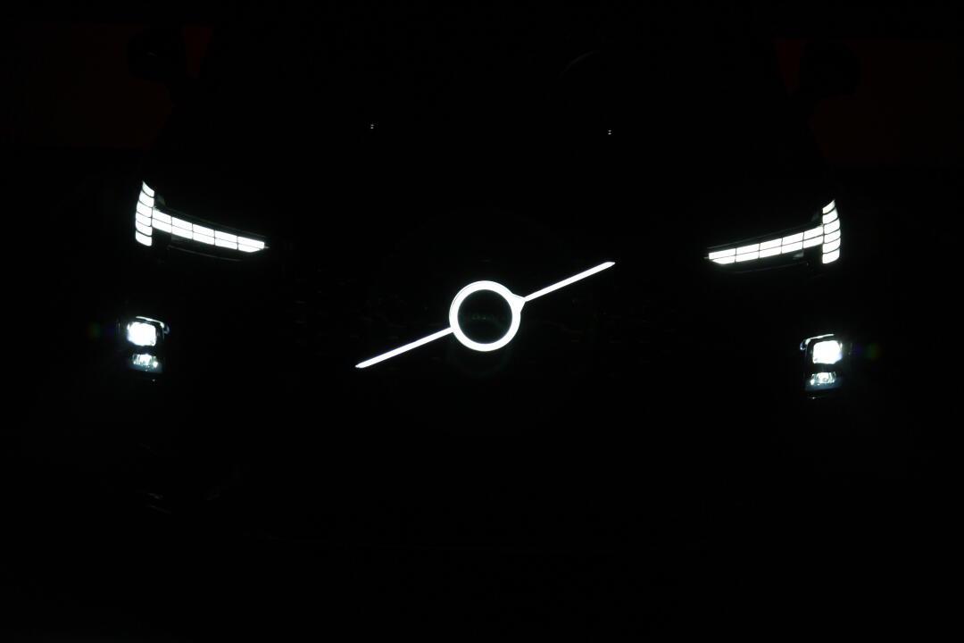 新款像素大灯你喜欢吗_沃尔沃fe社区_易车社区