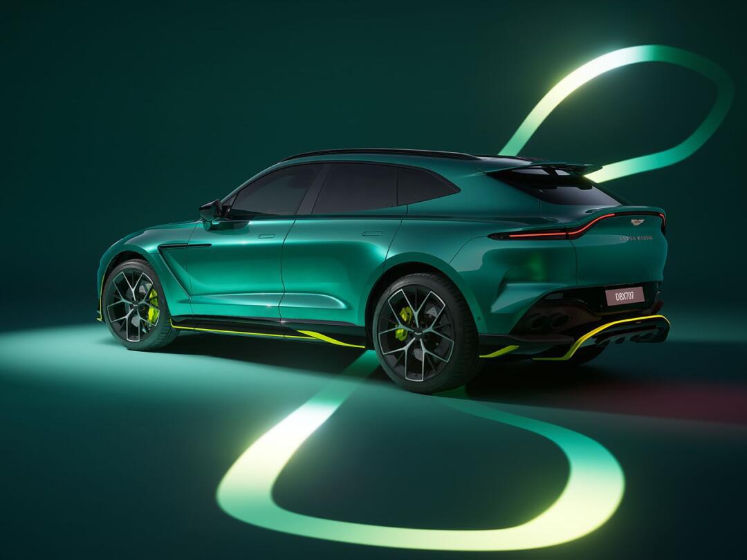 阿斯顿·马丁dbx707 amr24特别版