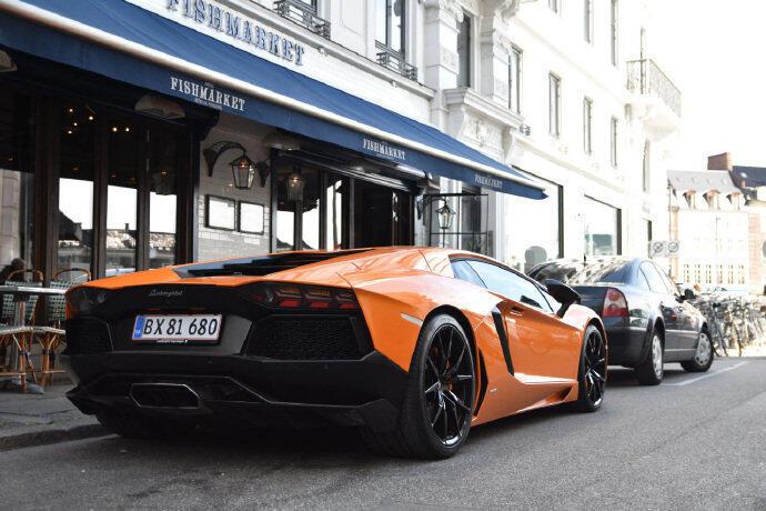 橙色兰博基尼aventador lp700-4,炽热如火,疾驰中的艺术杰作.v1