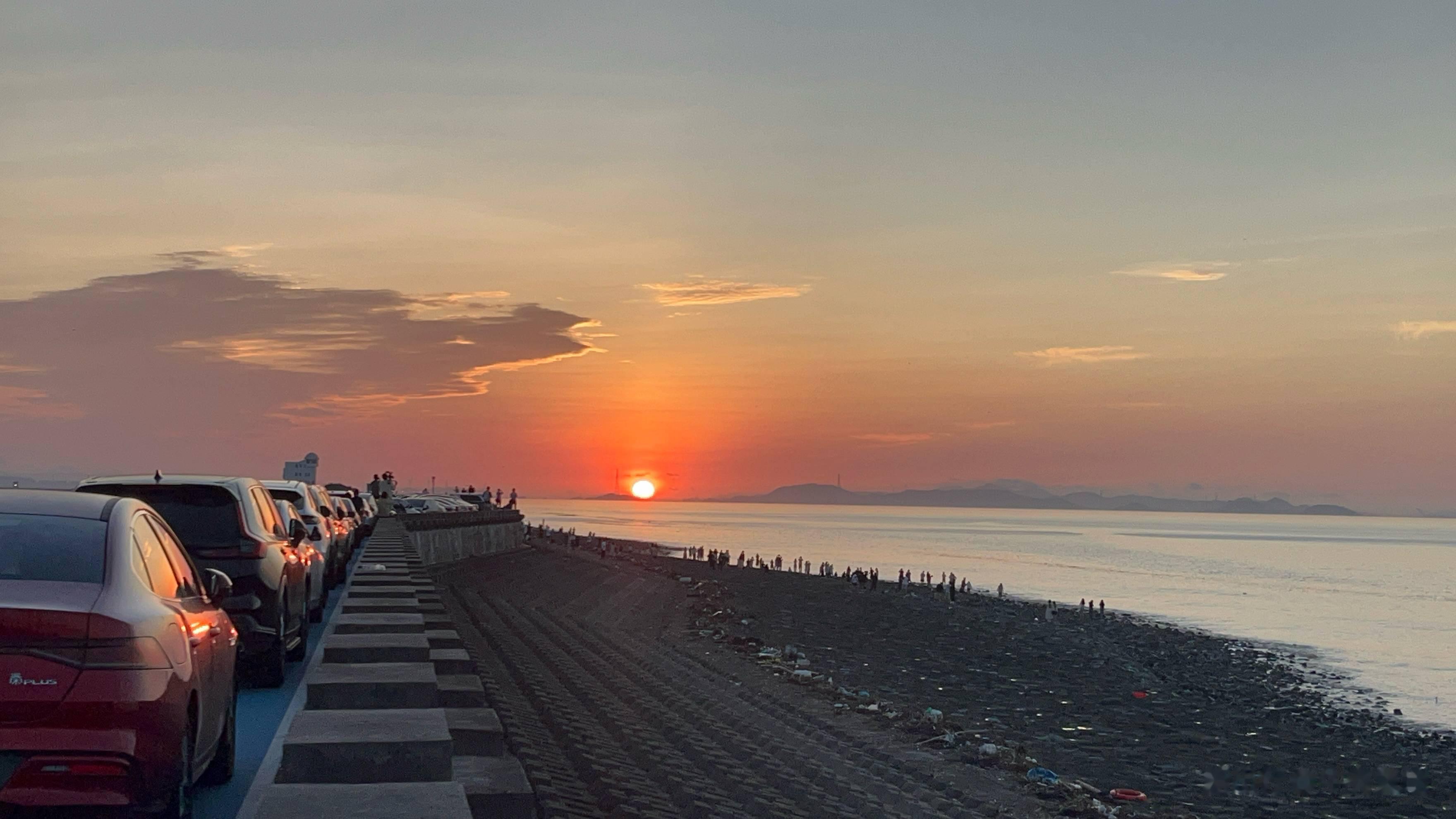 那就让日出我来追 那就让日落来追我 周末宁波北仑看了日出日落真的很
