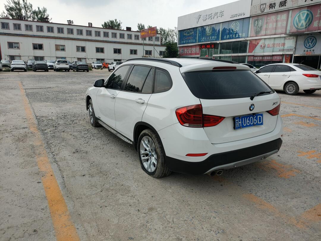 16年宝马x1 3万多