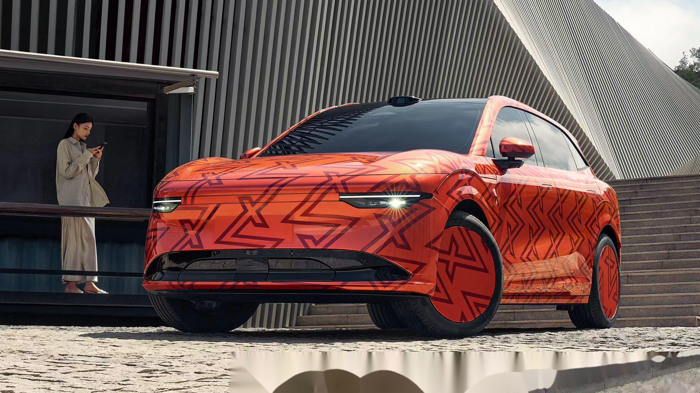 昨天刚好我发小帮他朋友问25万左右电动车,推荐去看的是乐道l60