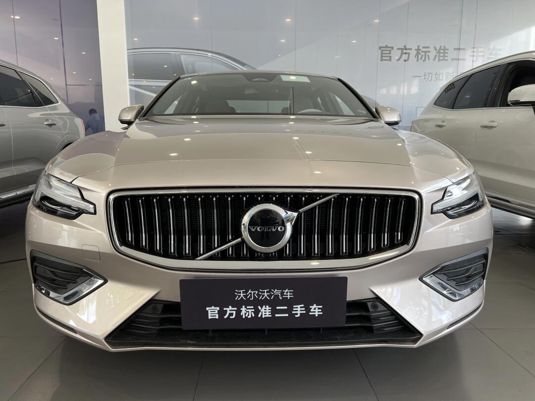 2024款沃尔沃s60 b4智逸豪华_沃尔沃s60社区_易车社区