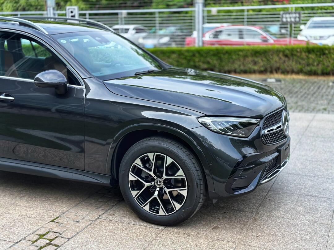 城市越野首推glc260l suv