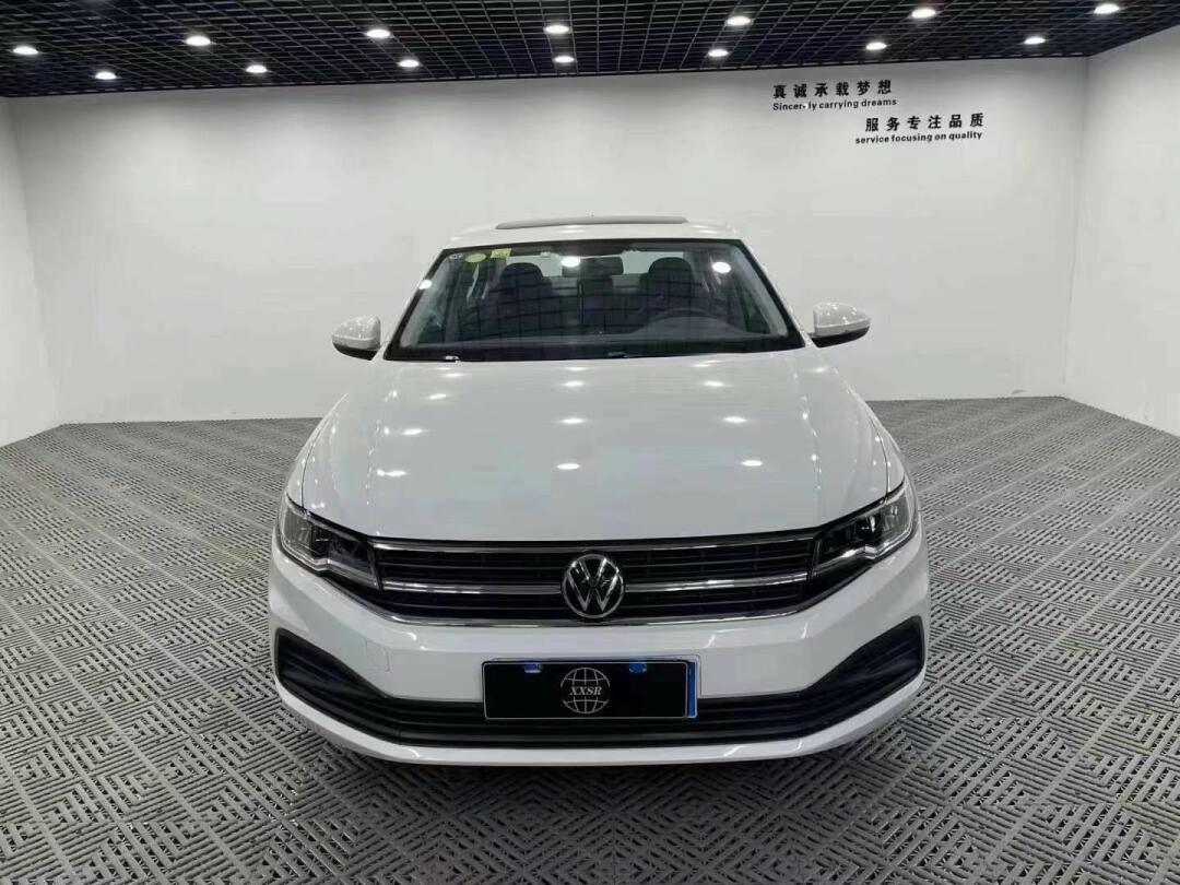 58万 2021年5月 大众宝来 自动档 1.5排量 配置有 天窗 大屏