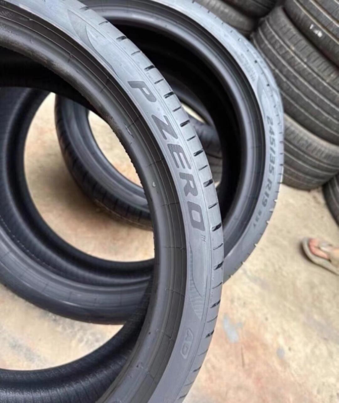 奥迪a4原装精品拆车轮胎
