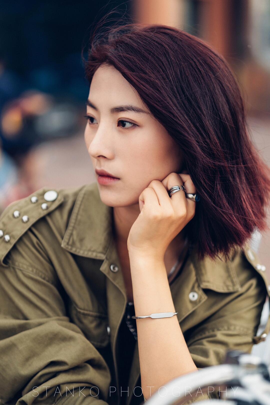 注泫尚白|骑机车的女孩子一定很帅!