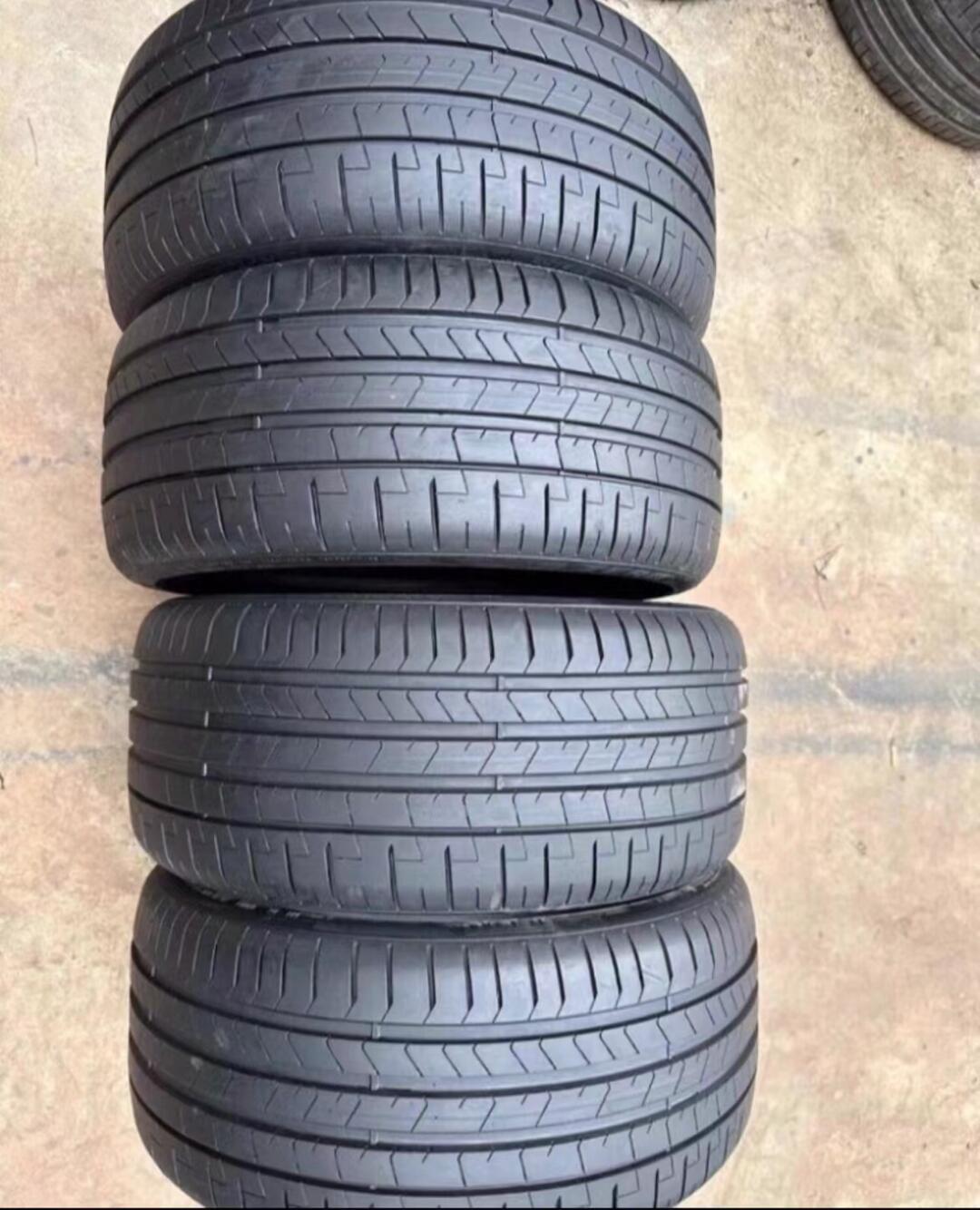 奥迪a4原装精品拆车轮胎