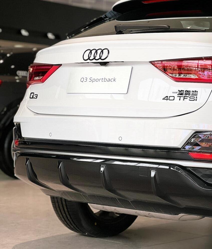 q3 vs q3轿跑:哪款更适合你?