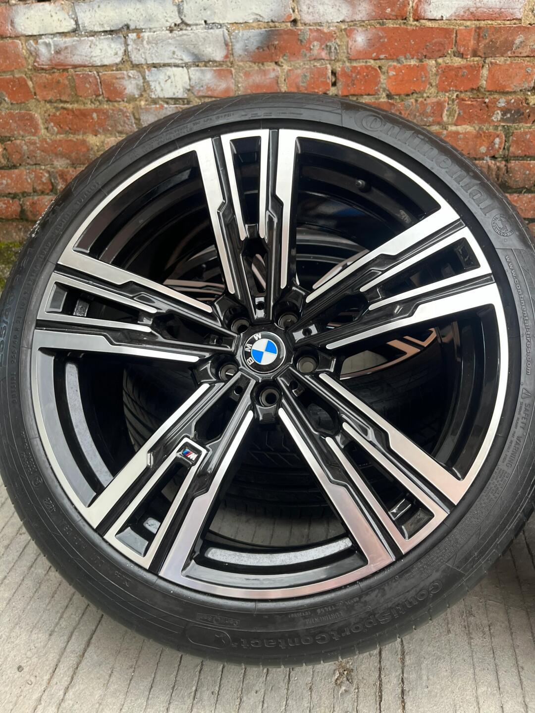 21寸宝马740尊享版原厂轮毂轮胎拆车套件