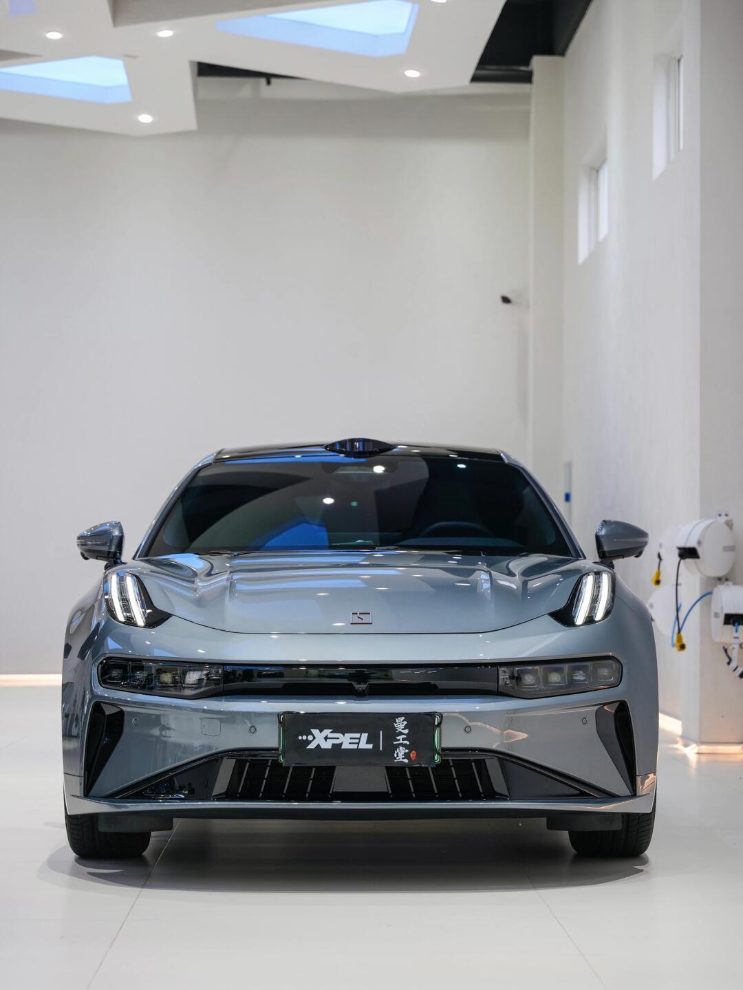 新款极氪001镭射灰真成小众选择啦?