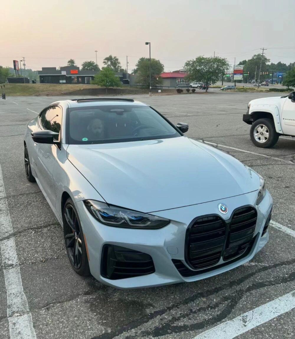 宝马4系改装m4款双线中网无损安装替换式