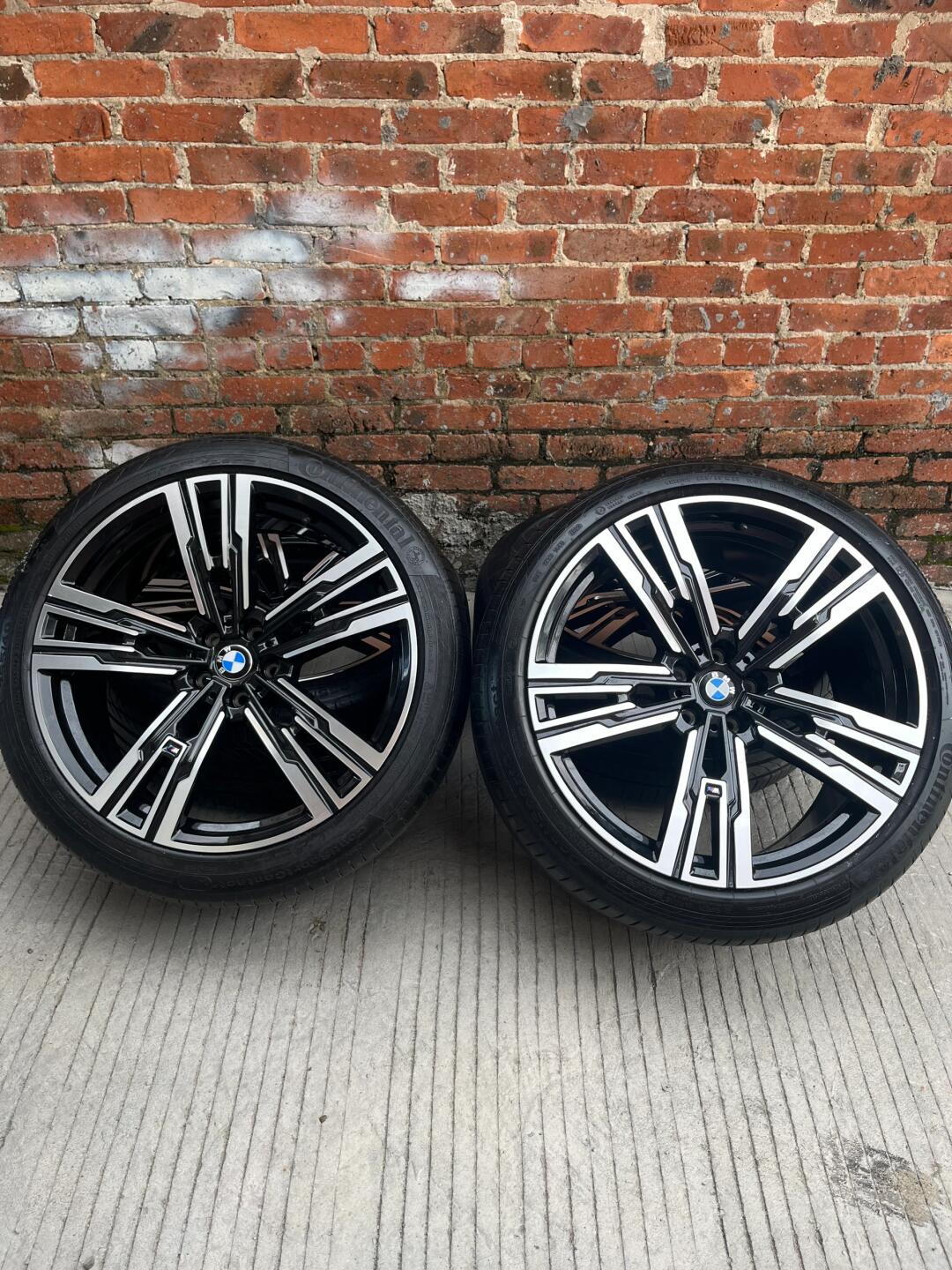 21寸宝马740尊享版原厂轮毂轮胎拆车套件