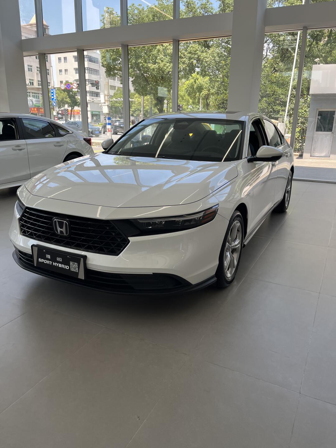 雅阁靠什么稳固b级车老大