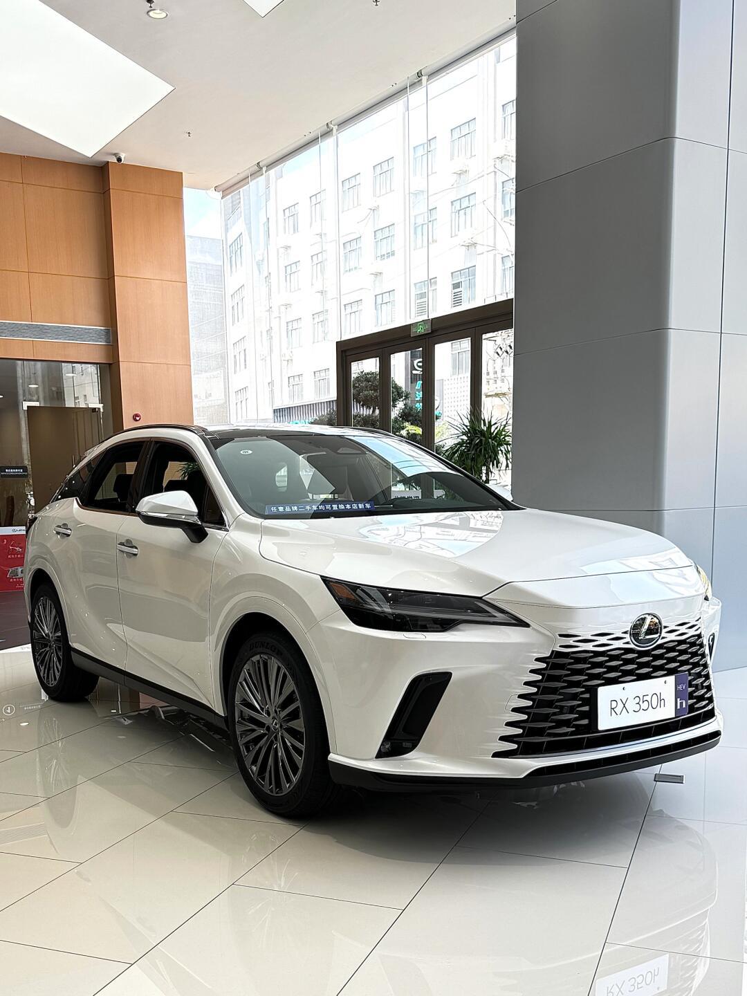 要我说买雷克萨斯还是得一步到位选rx