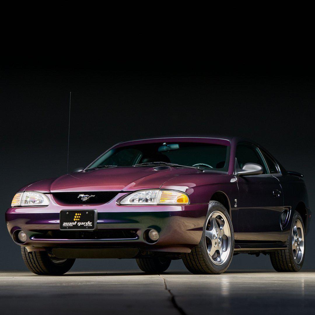 这辆1996年福特mustang svt眼镜蛇轿跑车是2,000台型中的第602