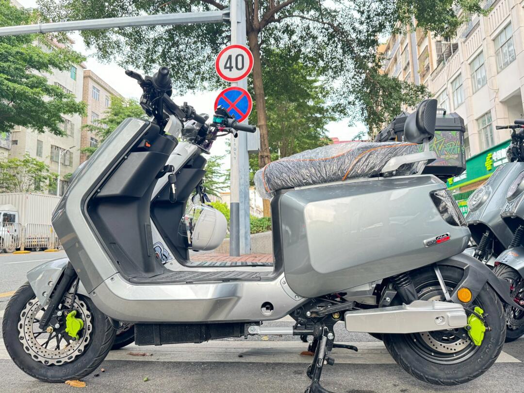 我不允许有人还不知道这款1599的大牛电动车