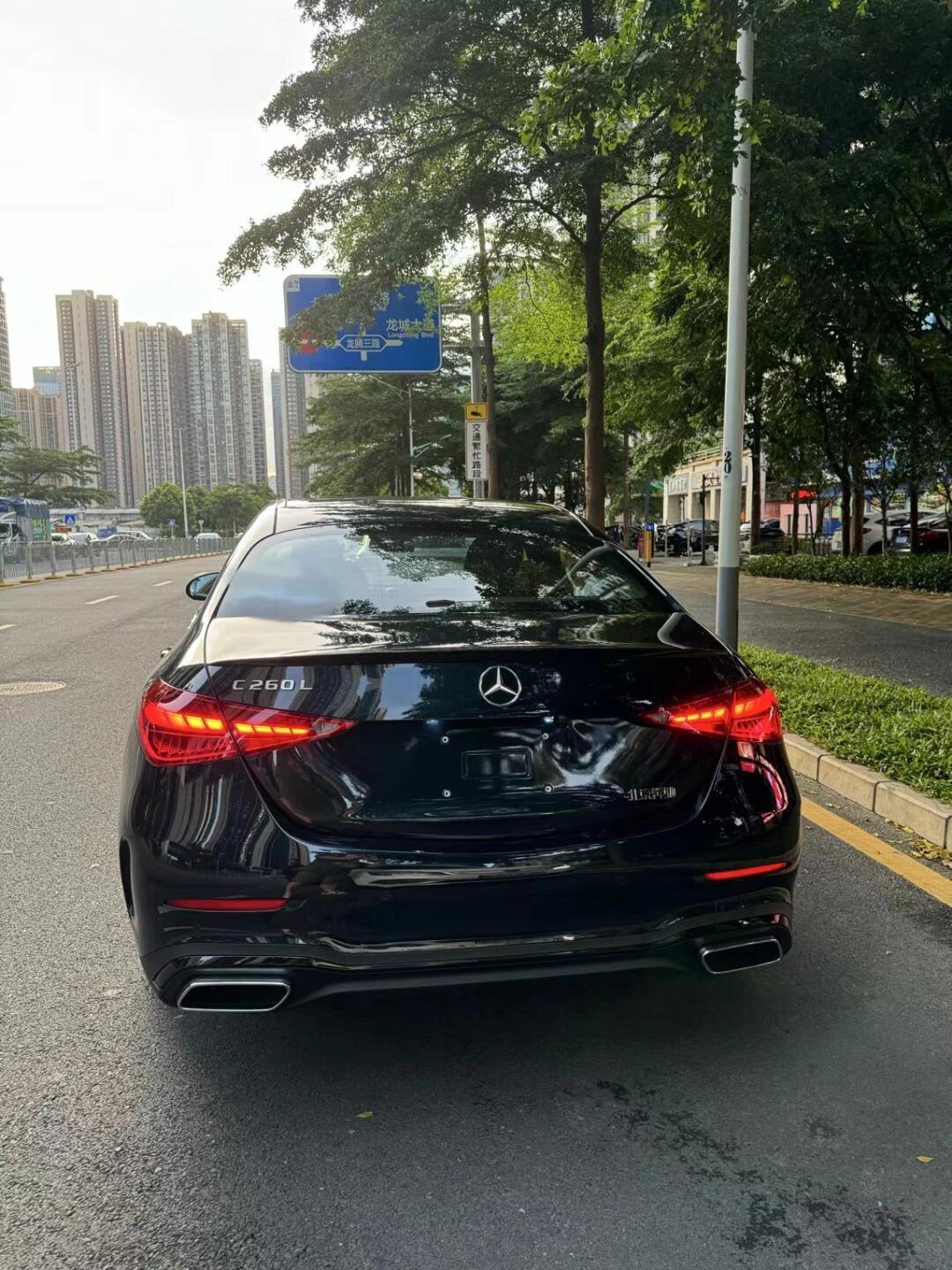 2024款 奔驰c260l 皓夜运动版 准新车
