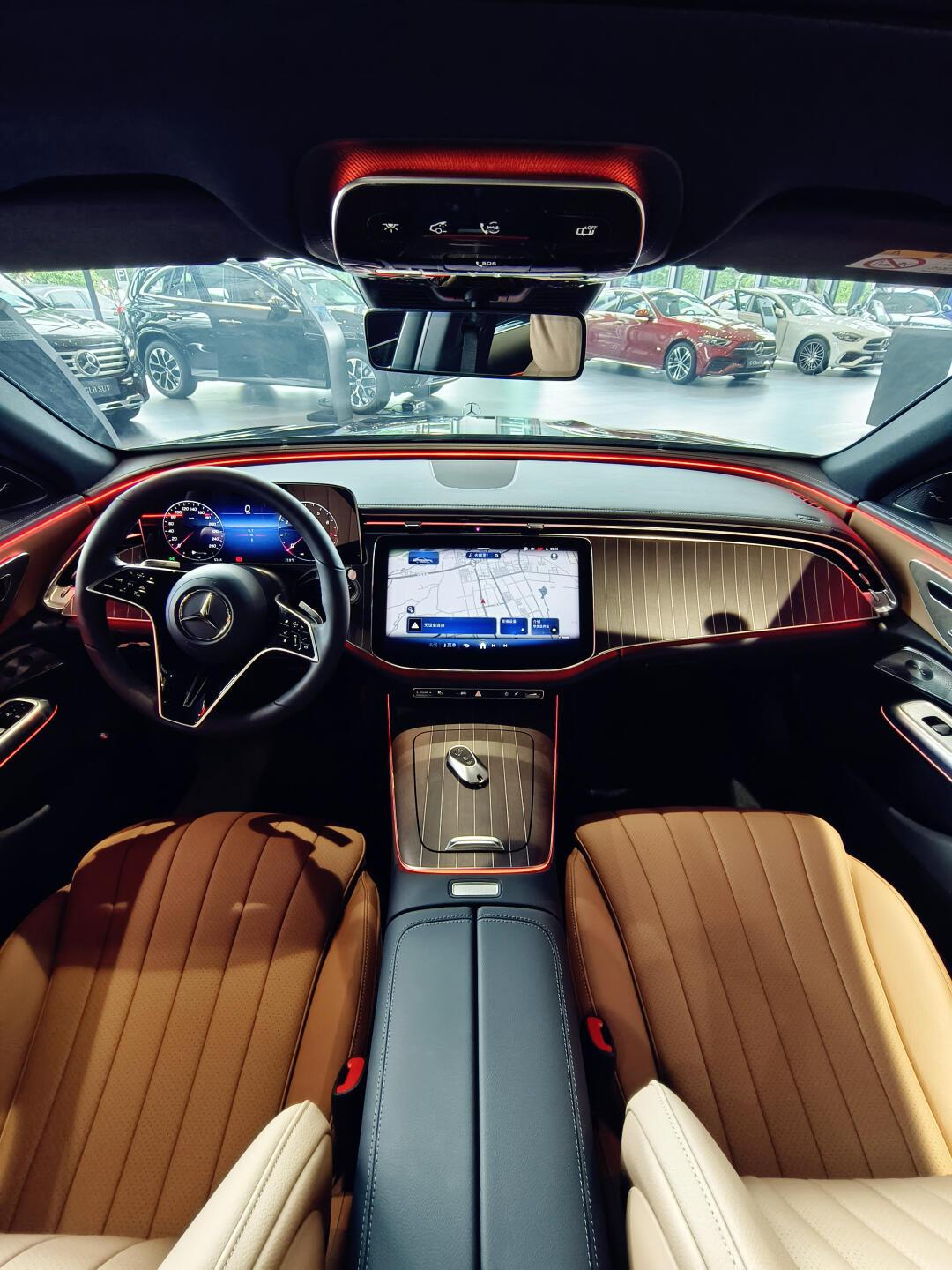 奔驰e300l,尊享品质之选!