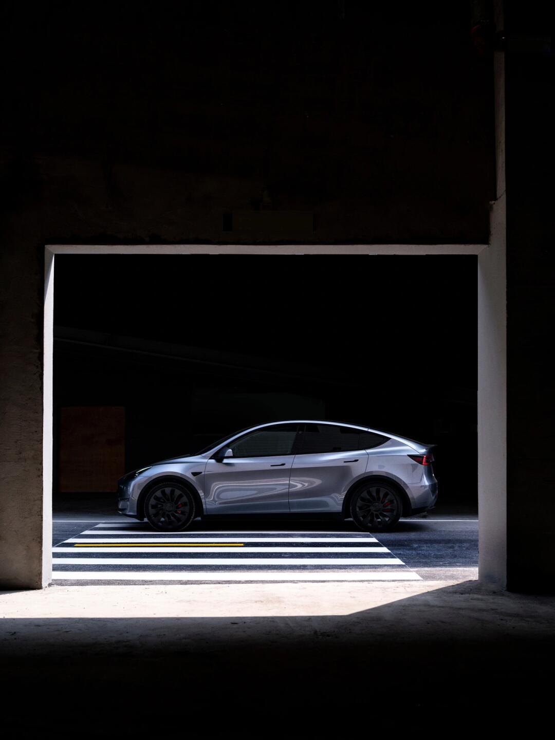 特斯拉model y三个版本怎么选?_model y社区_易车社区