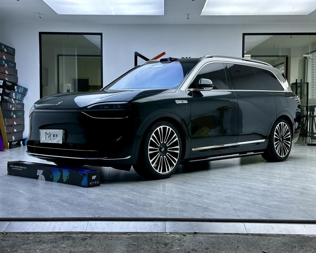 问界m9bop风狂者车衣!加上gt银双拼改色膜