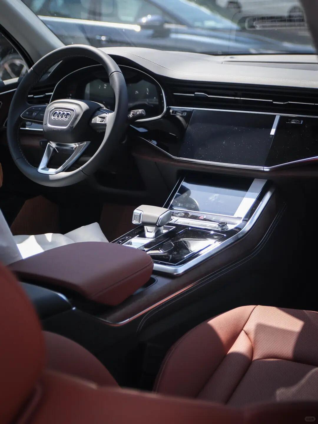 新款奥迪q7抢先看,各位老板意向如何?