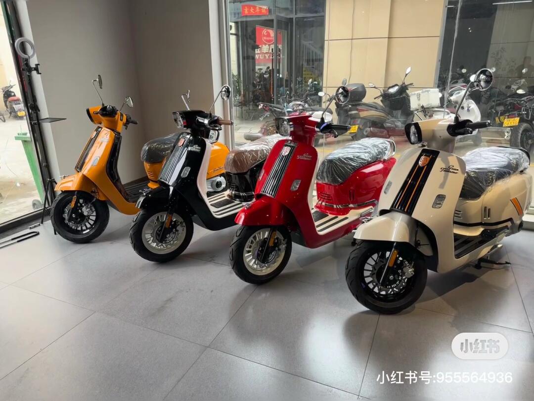 ra英伦复古踏板 gt150现车已到店 车型 ra gt150 售价 14980