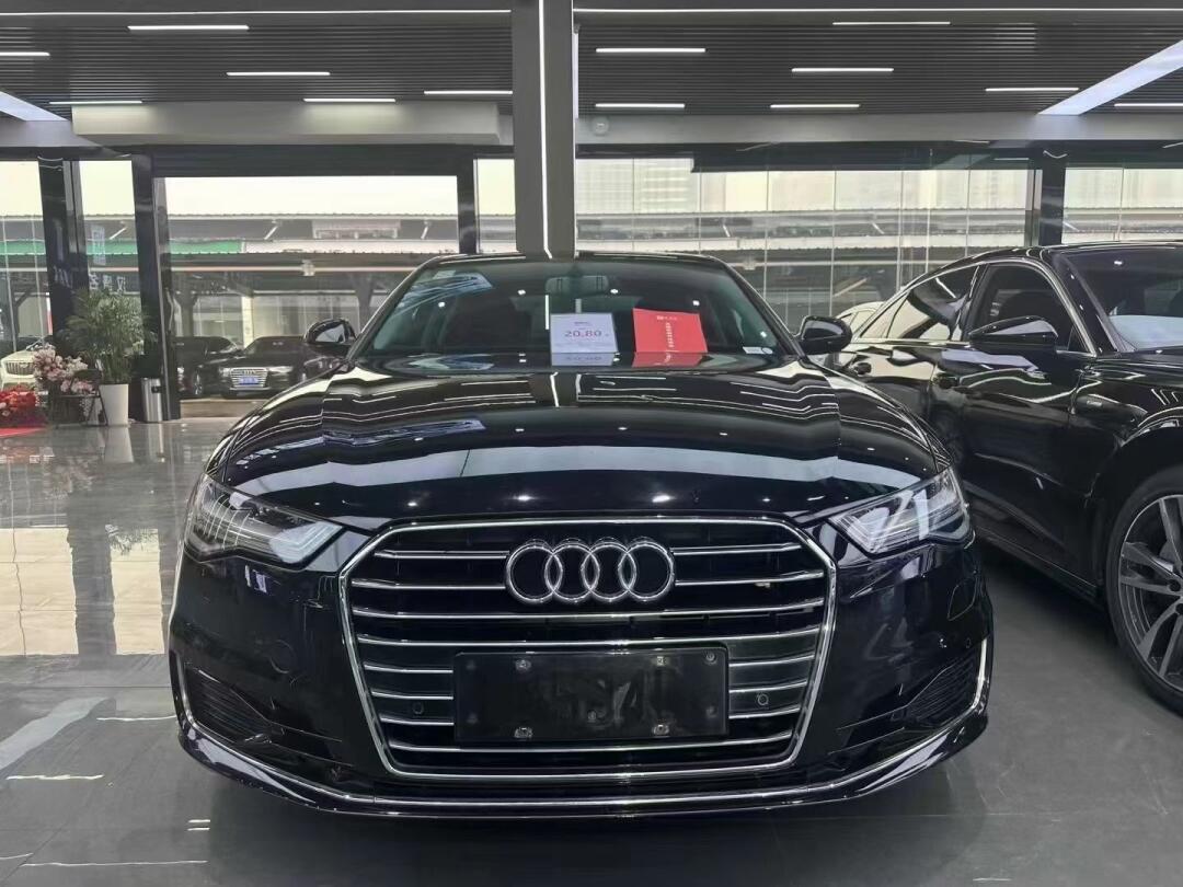 大降价车型:低首付直接开走 16款四驱奔驰gla 粉丝价8万 21款路虎极光