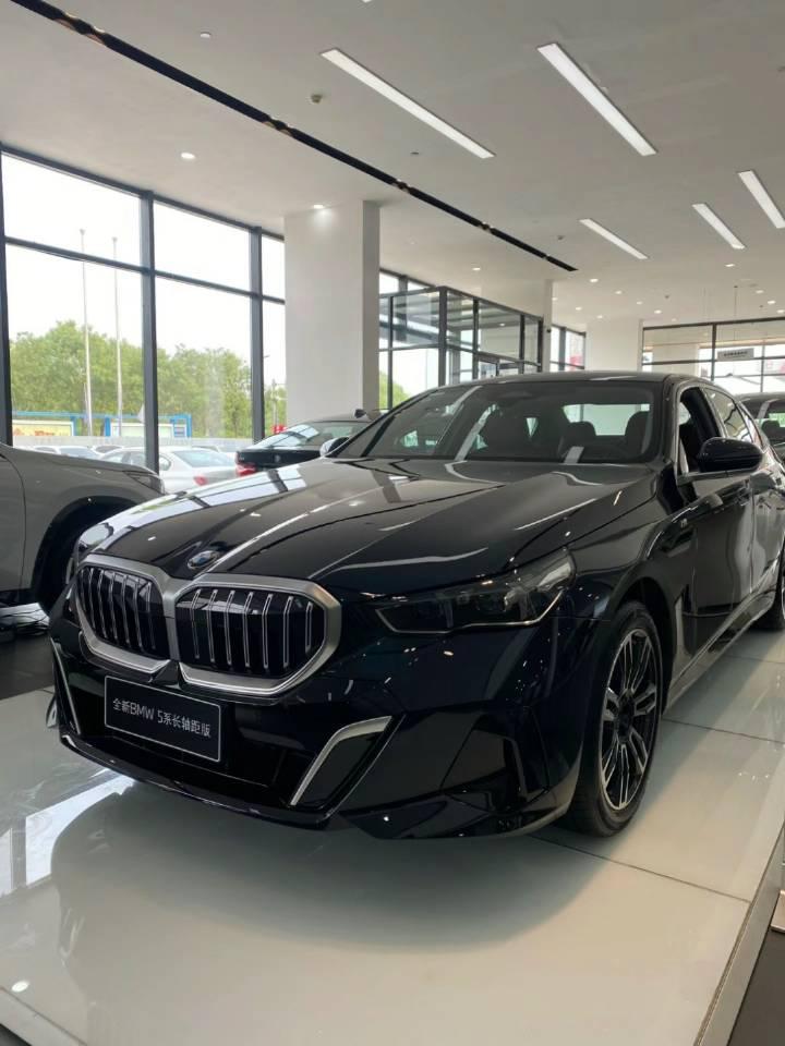 我举个例子:前两天成交一台22款宝马525li m运动_宝马5系社区_易车