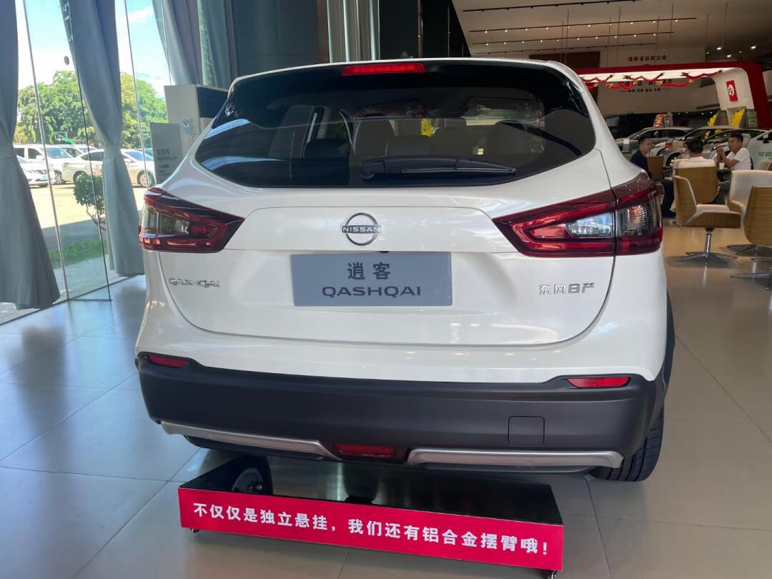 日系suv10万左右逍客图片