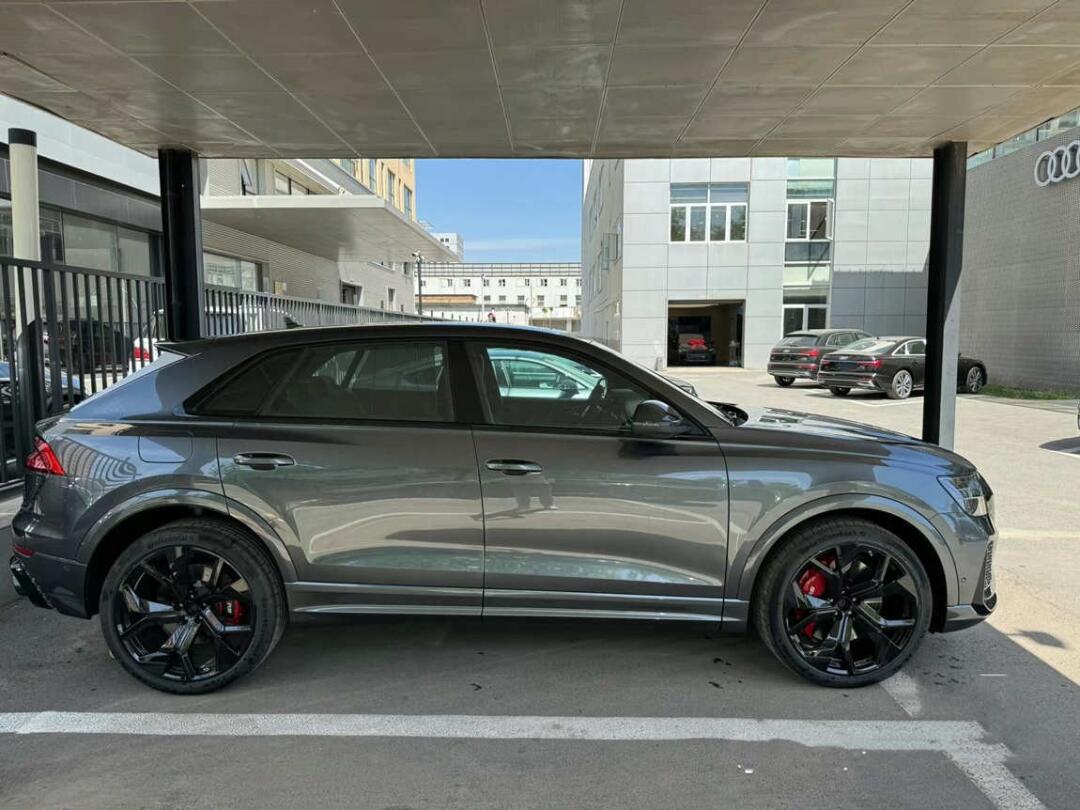奥迪rsq8 22款74售_奥迪rs q8社区_易车社区