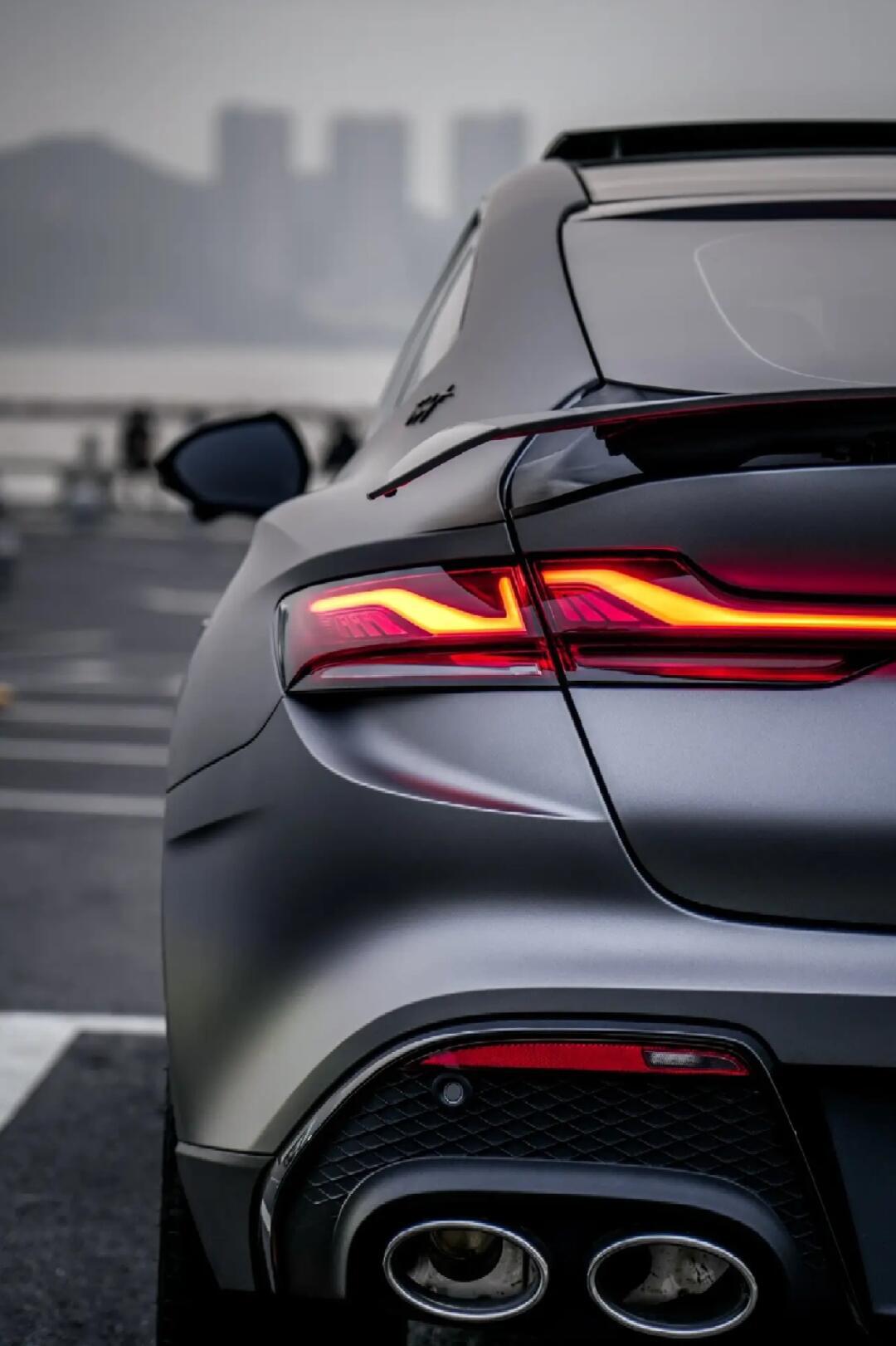 mg7亮点: 11566 设计美学: 流线型车身,独特前脸设计,时尚运动.