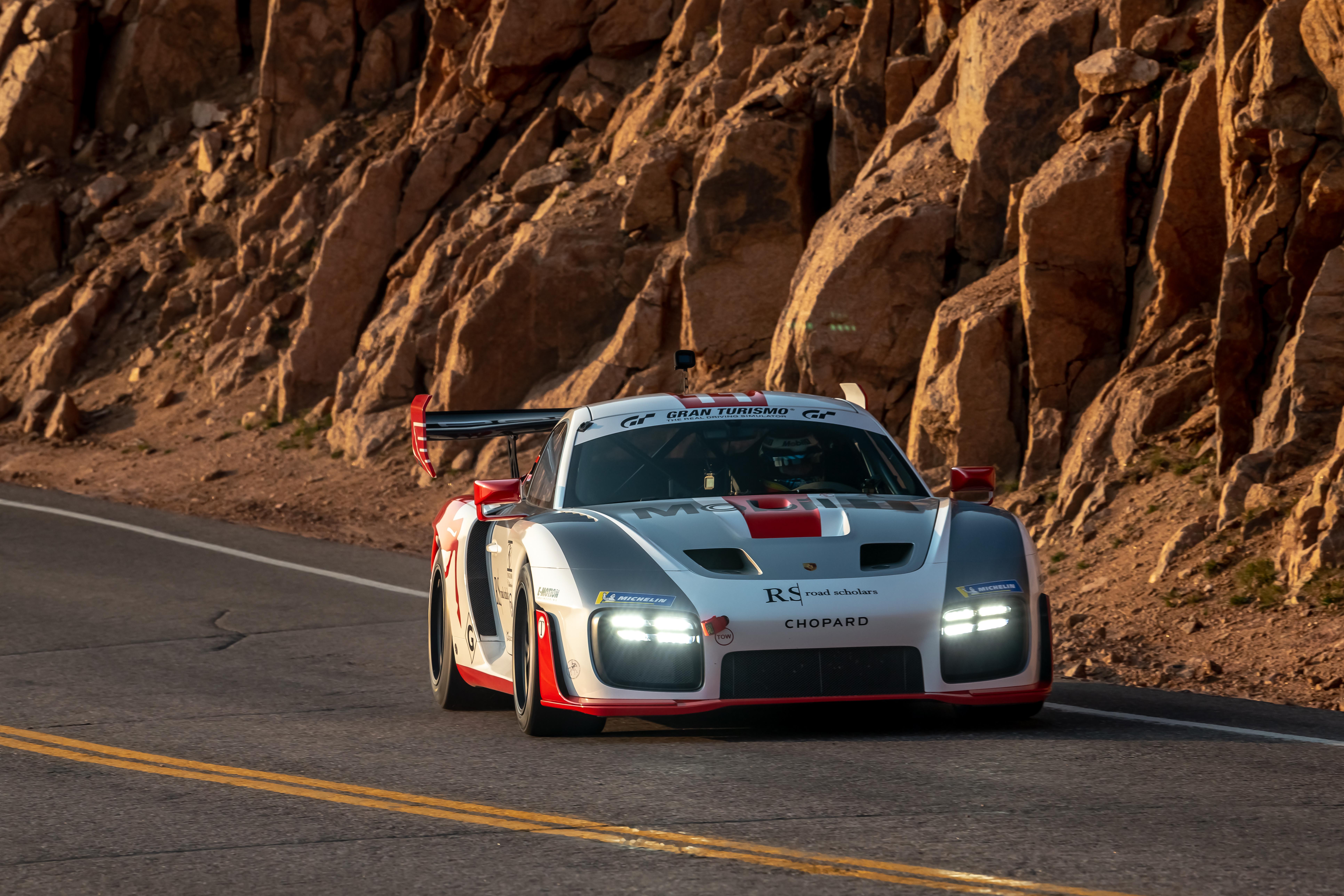 porsche 935 porsche 911 gt2 rs clubsport