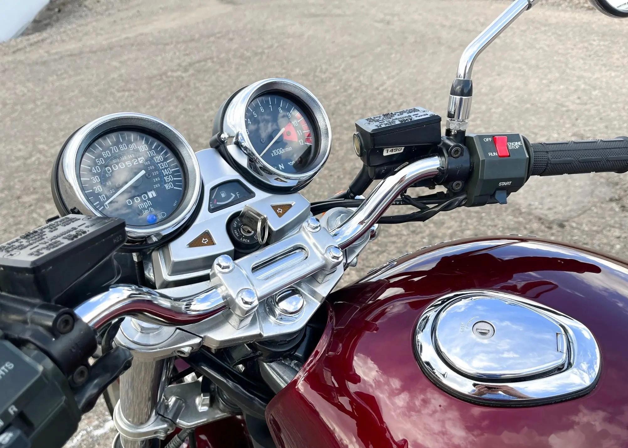 1993 年川崎 zr1100 zephyr 737373 风冷式 1,062cc d