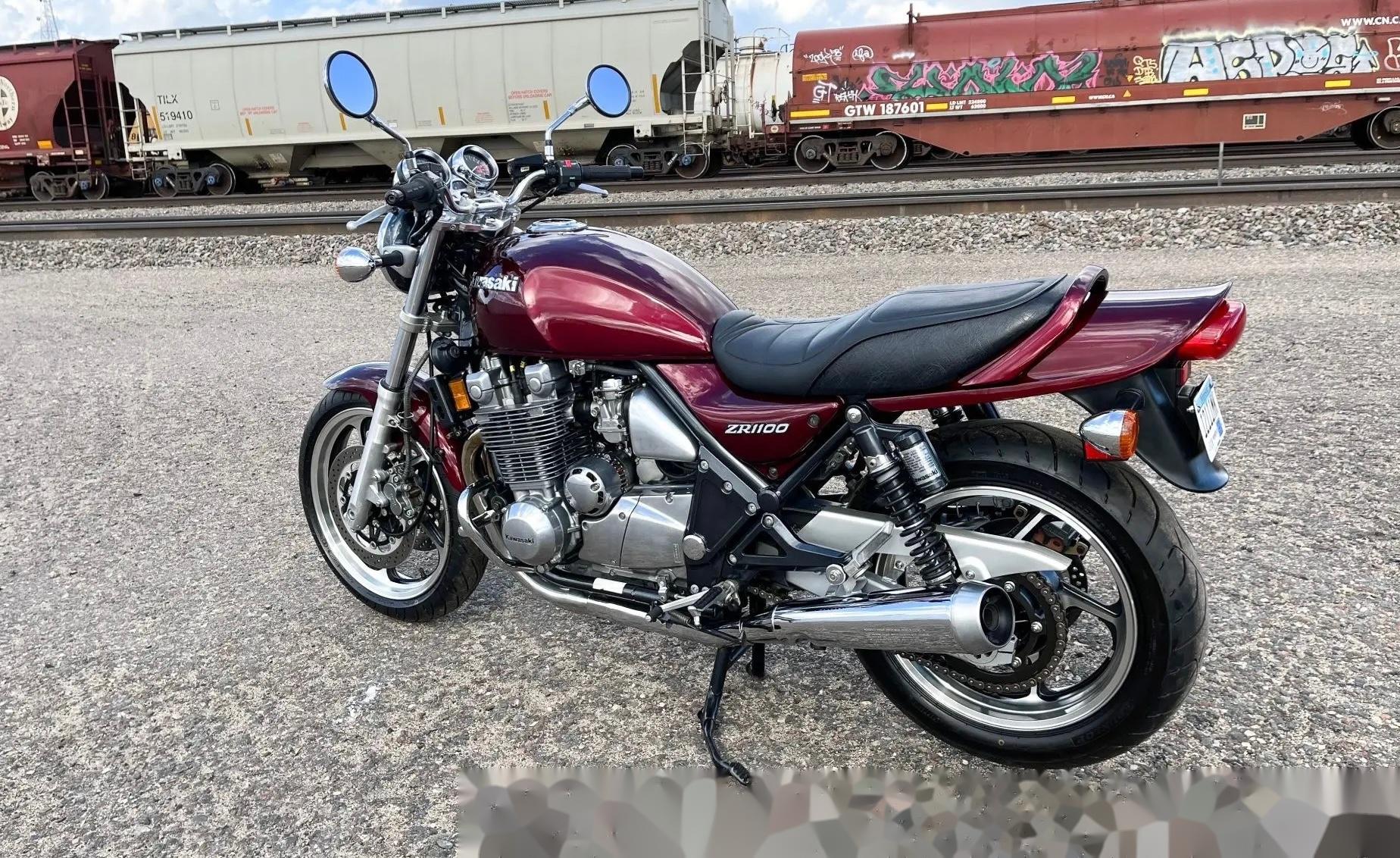 1993 年川崎 zr1100 zephyr 737373 风冷式 1