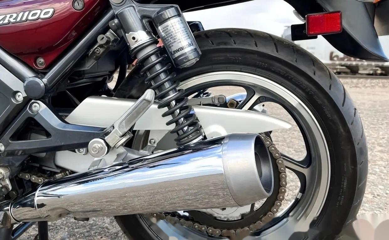 1993 年川崎 zr1100 zephyr 737373 风冷式 1,062cc d