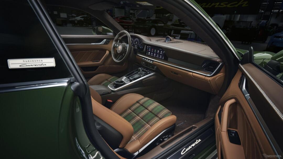 95保时捷推出"青蛙色"911 07