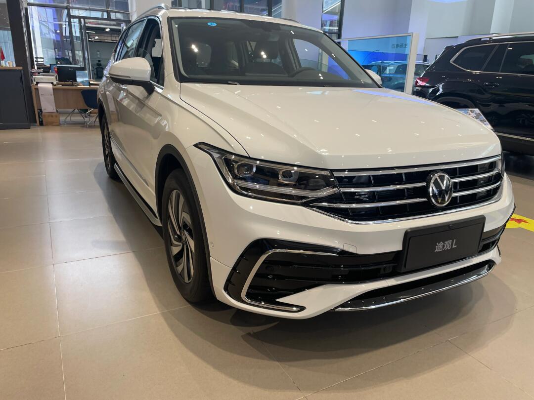 大众途观是大众汽车品牌旗下的一款 suv 车型,其历史较为悠久,且在