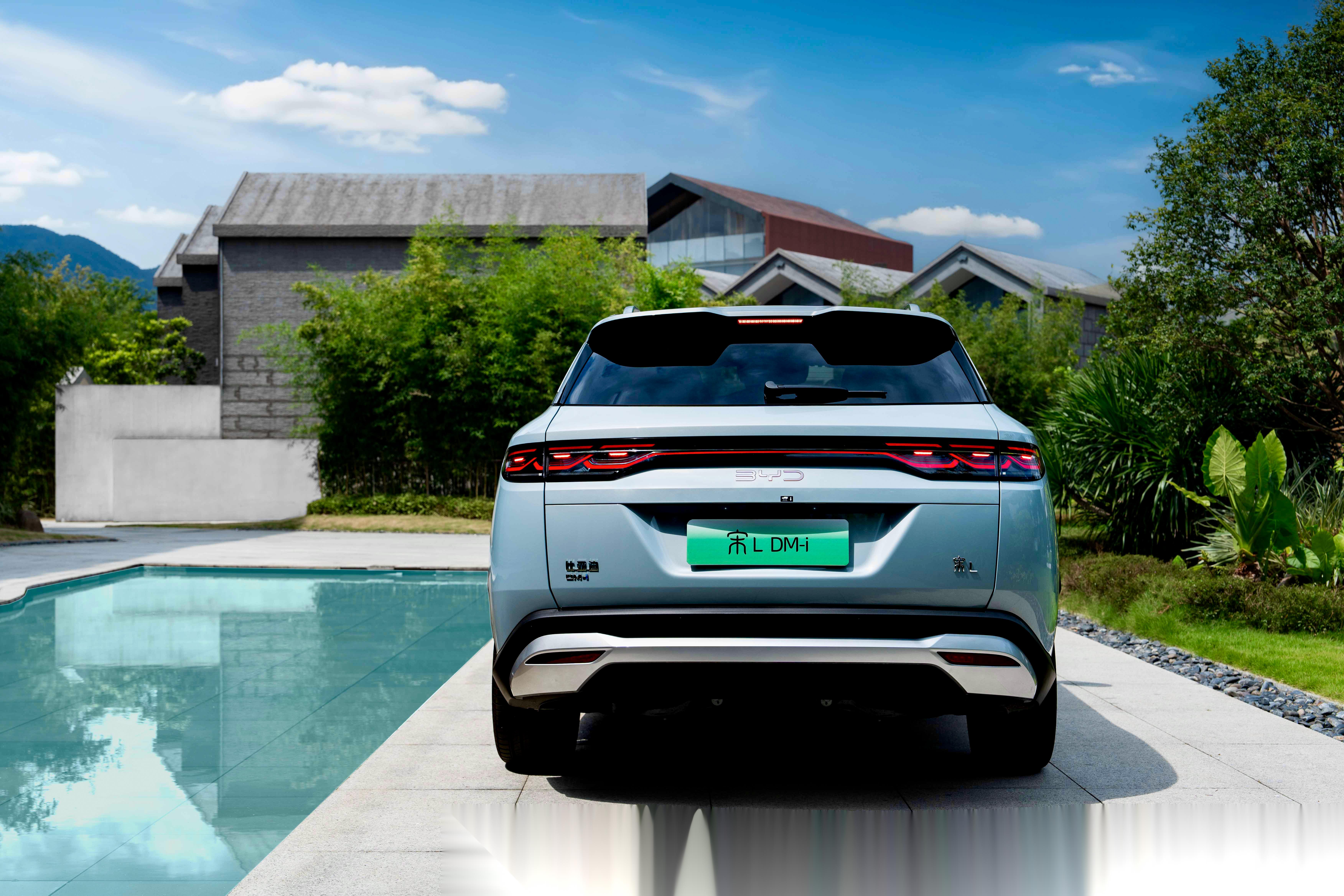 要说比亚迪最成功的车型是哪款,我觉得必然是比亚迪宋系列,目前全球