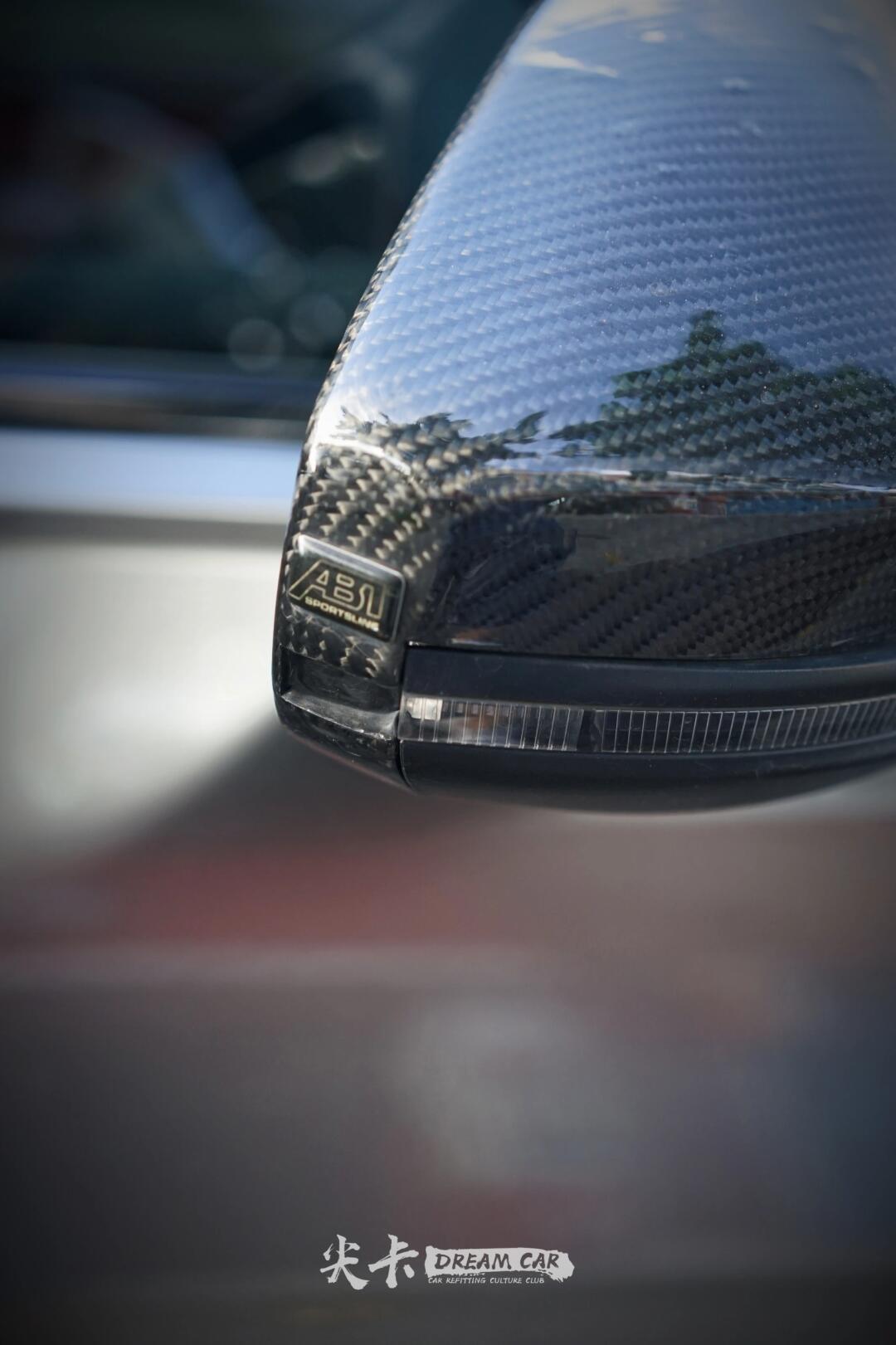 奥迪a6l简单改装下也能霸气侧漏