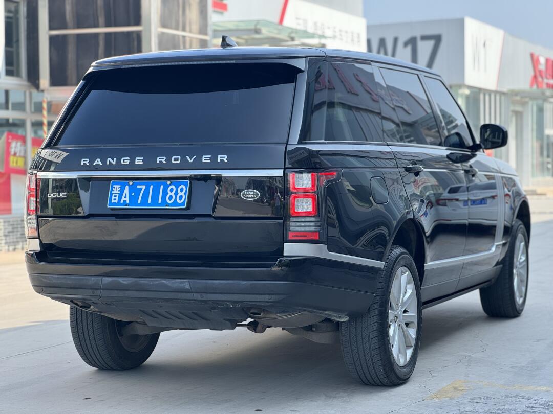 17年路虎揽胜行政 3.0sc v6 vogue 加长版