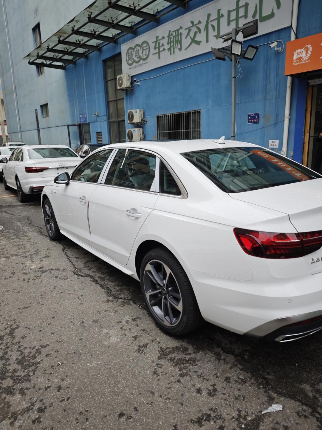 奥迪a4l不加价还有优惠