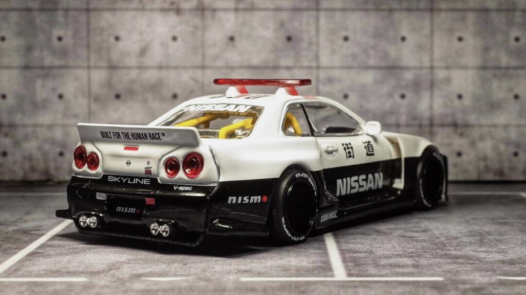 kaidohouse 街道警车涂装 gtr r34