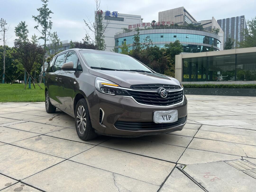 别克gl8陆地公务舱
