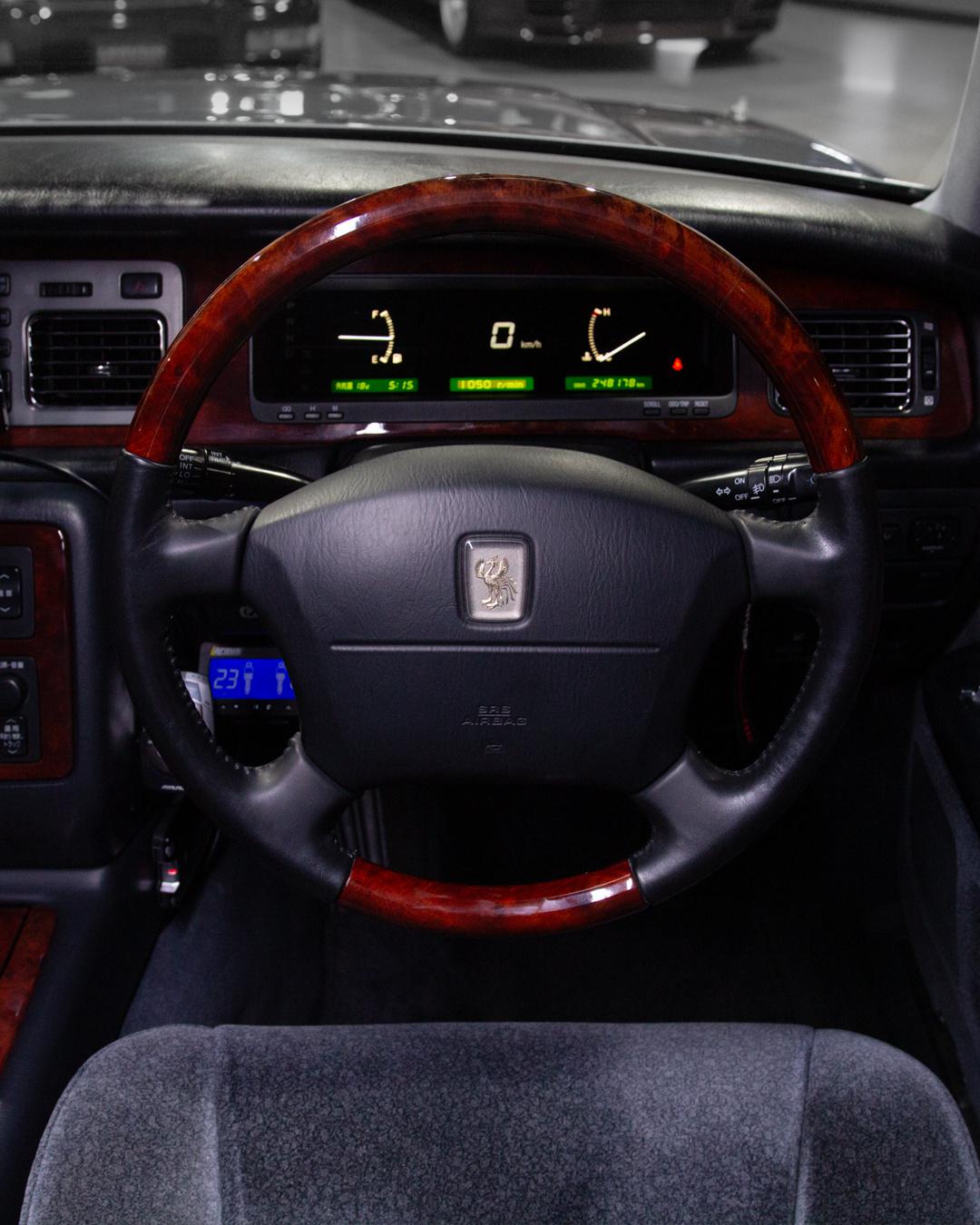 1997年丰田世纪,搭载5.0l v12发动机,代号1gz-2fe. photo