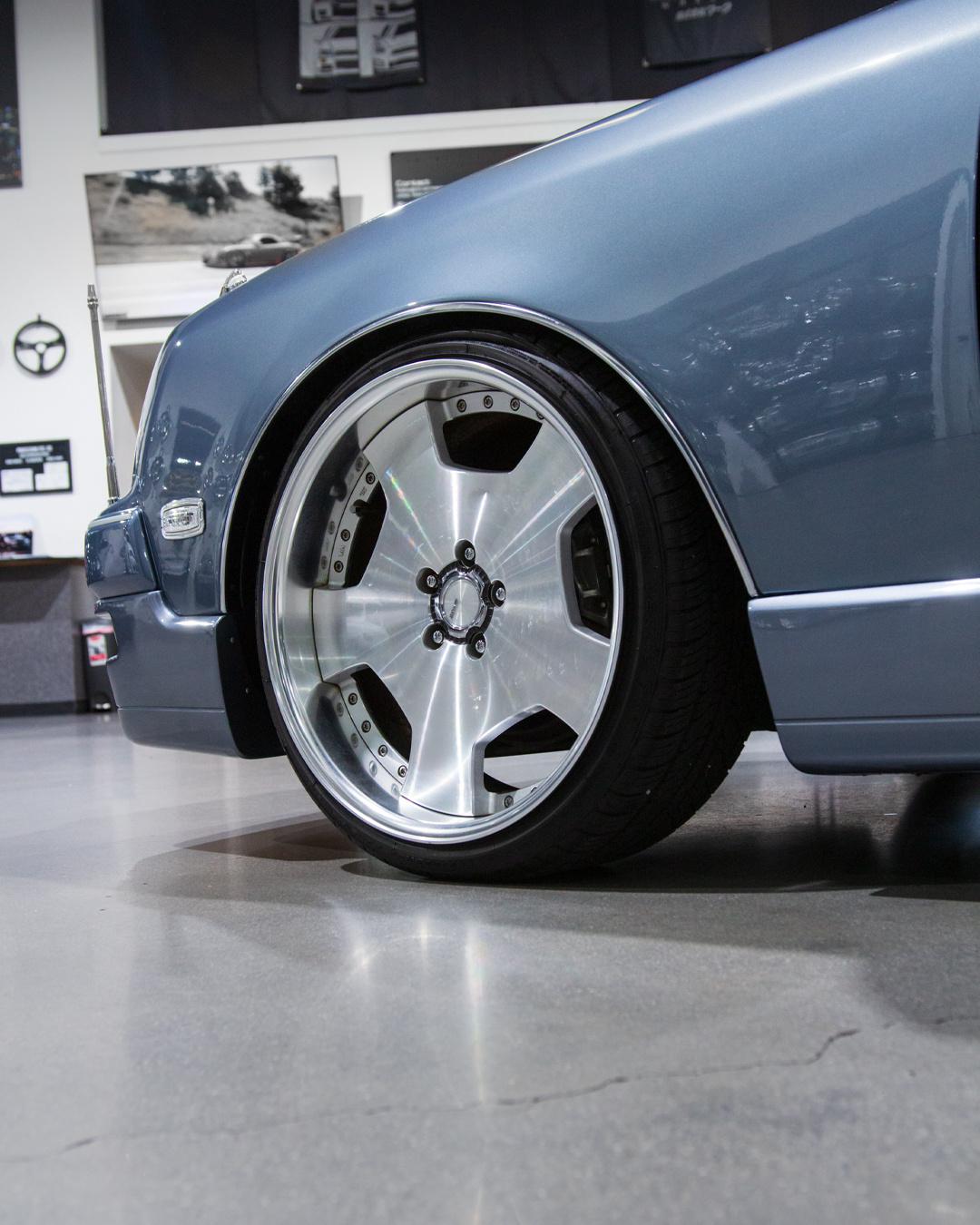 1997年丰田世纪,搭载5.0l v12发动机,代号1gz-2fe. photo