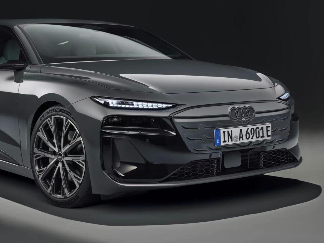 全新奥迪a6你喜欢吗93